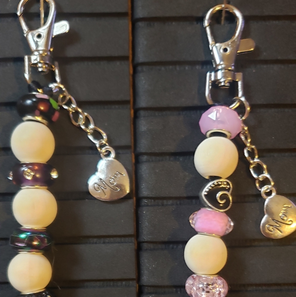 KEYCHAINS MAKE A GREAT CHRISTMAS GIFT